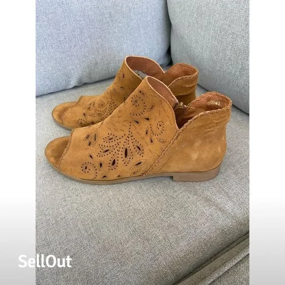 Coolway Women's Jasper Brown Suede Open Toe Booties Size 10 Casual - Picture 5 of 7